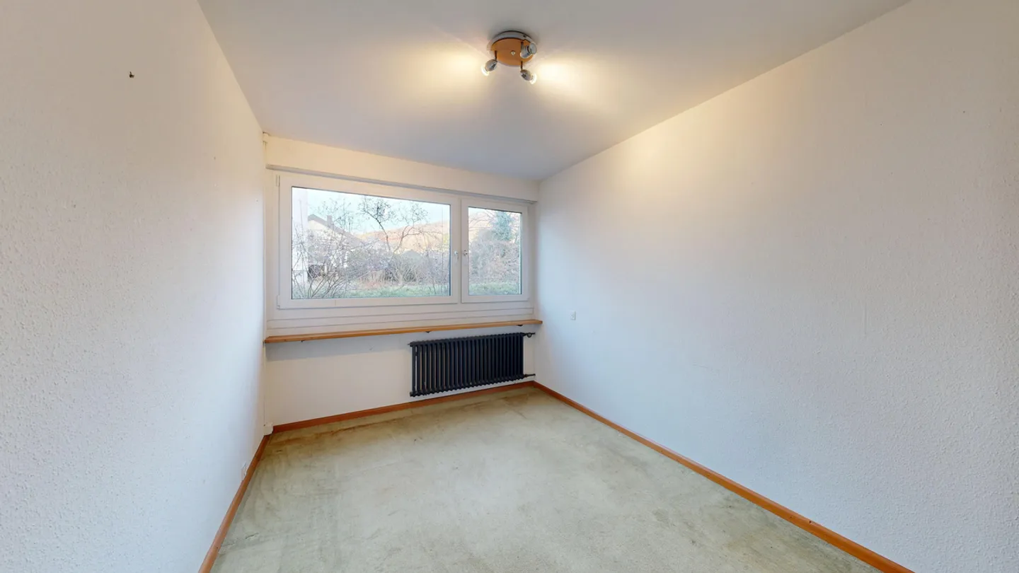 Geräumiges Einfamilienhaus mit Pool - Foto 19 von 33