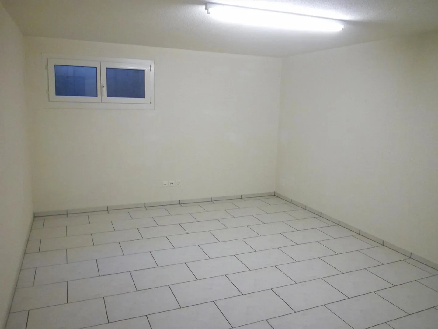 "Grosse Gartenwohnung mit 2 Bastelräumen" - Foto 8 von 8