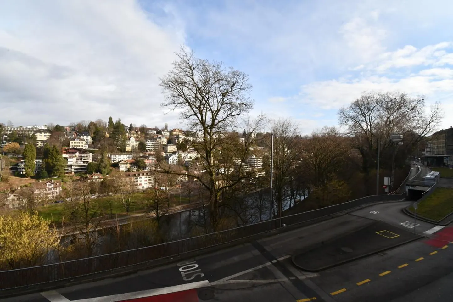 Camera arredata a Berna! - Foto 4 di 5