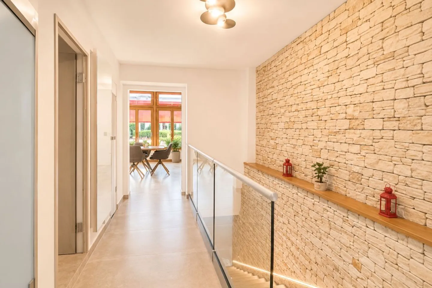Appartement luxueux avec beaucoup de lumière - Photo 4 sur 13