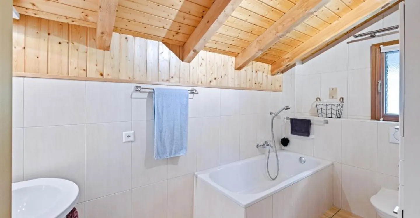 Chalet Charmant avec Vue - Photo 8 sur 10