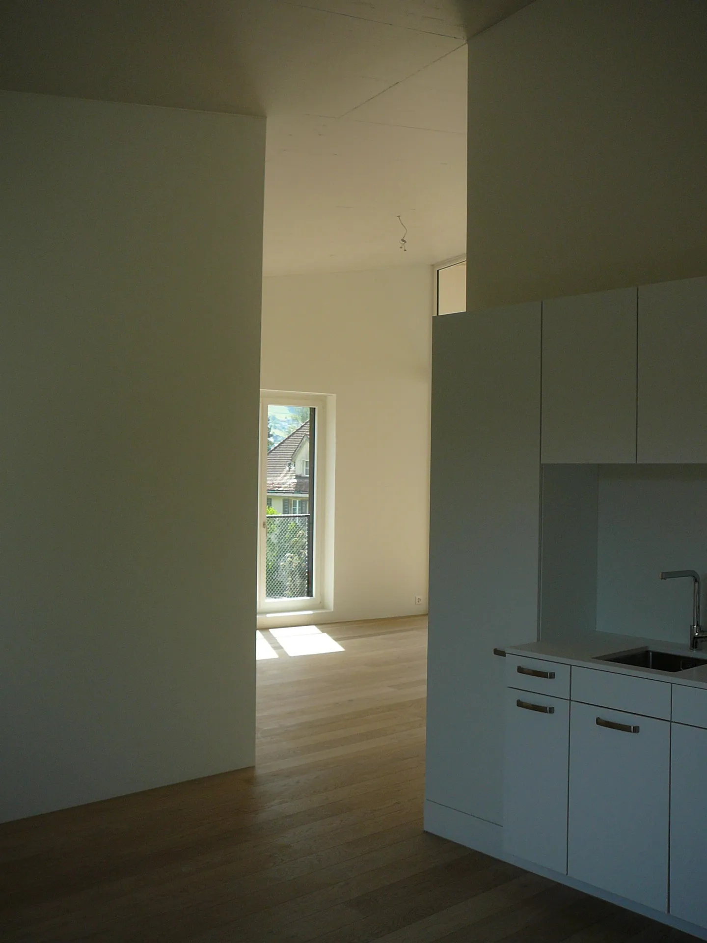 attractive penthouse in a sunny location - Photo 13 of 13