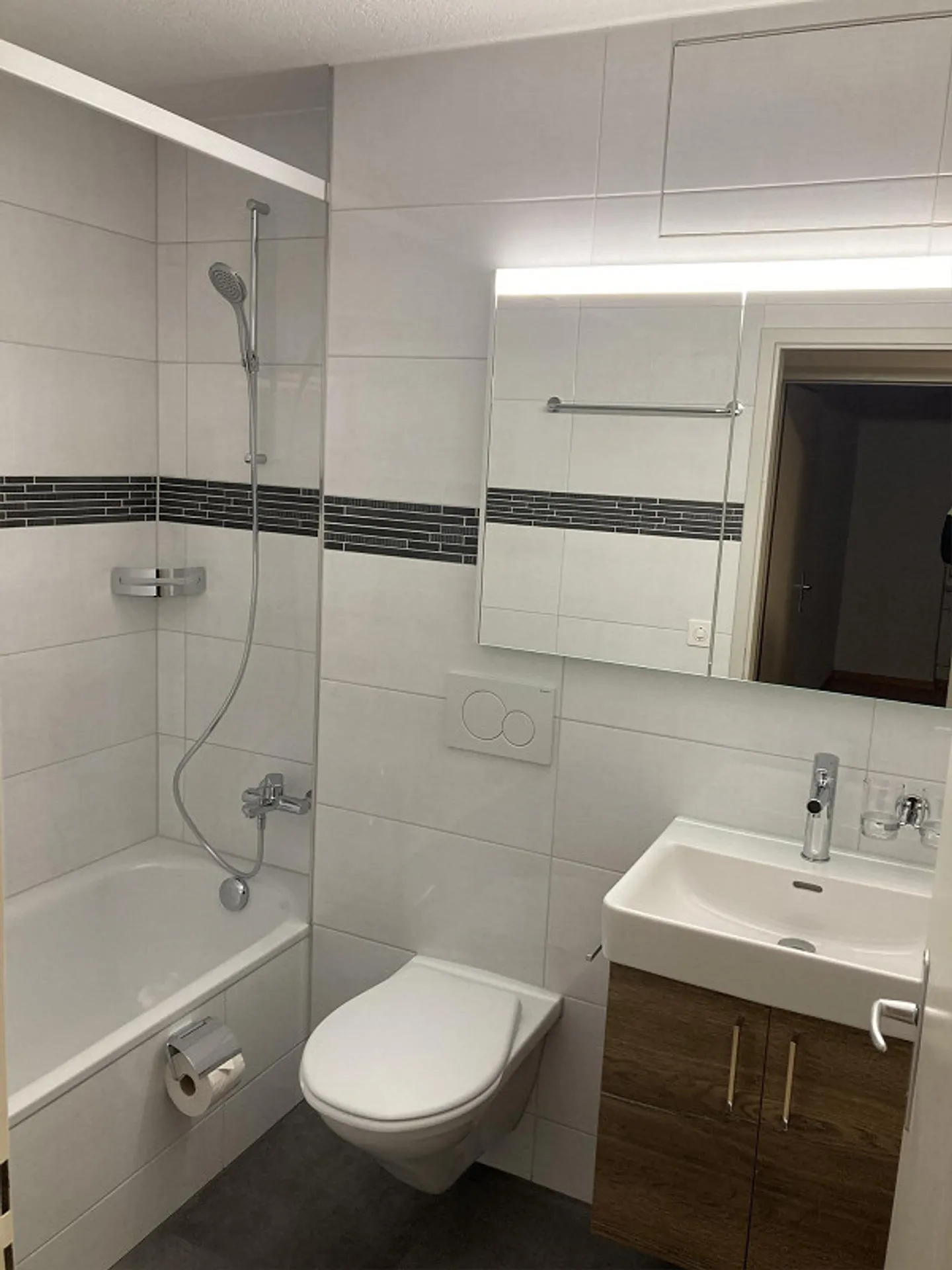 3 1/2 Zimmer Wohnung, einfach und gemütlich - Foto 1 von 3
