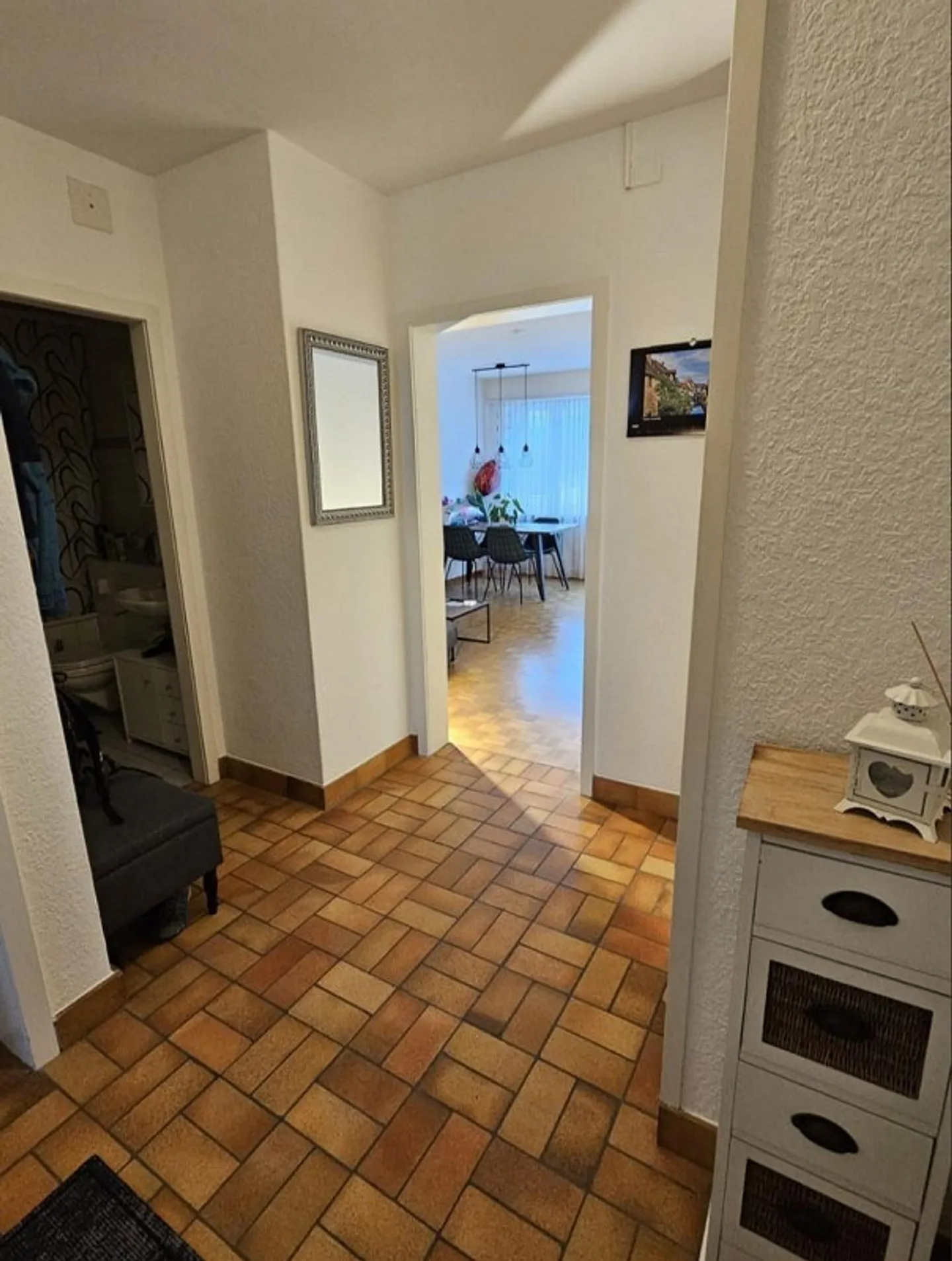 Looking for a new tenant for our 2-room apartment in the Mattenhof district - Photo 1 of 5