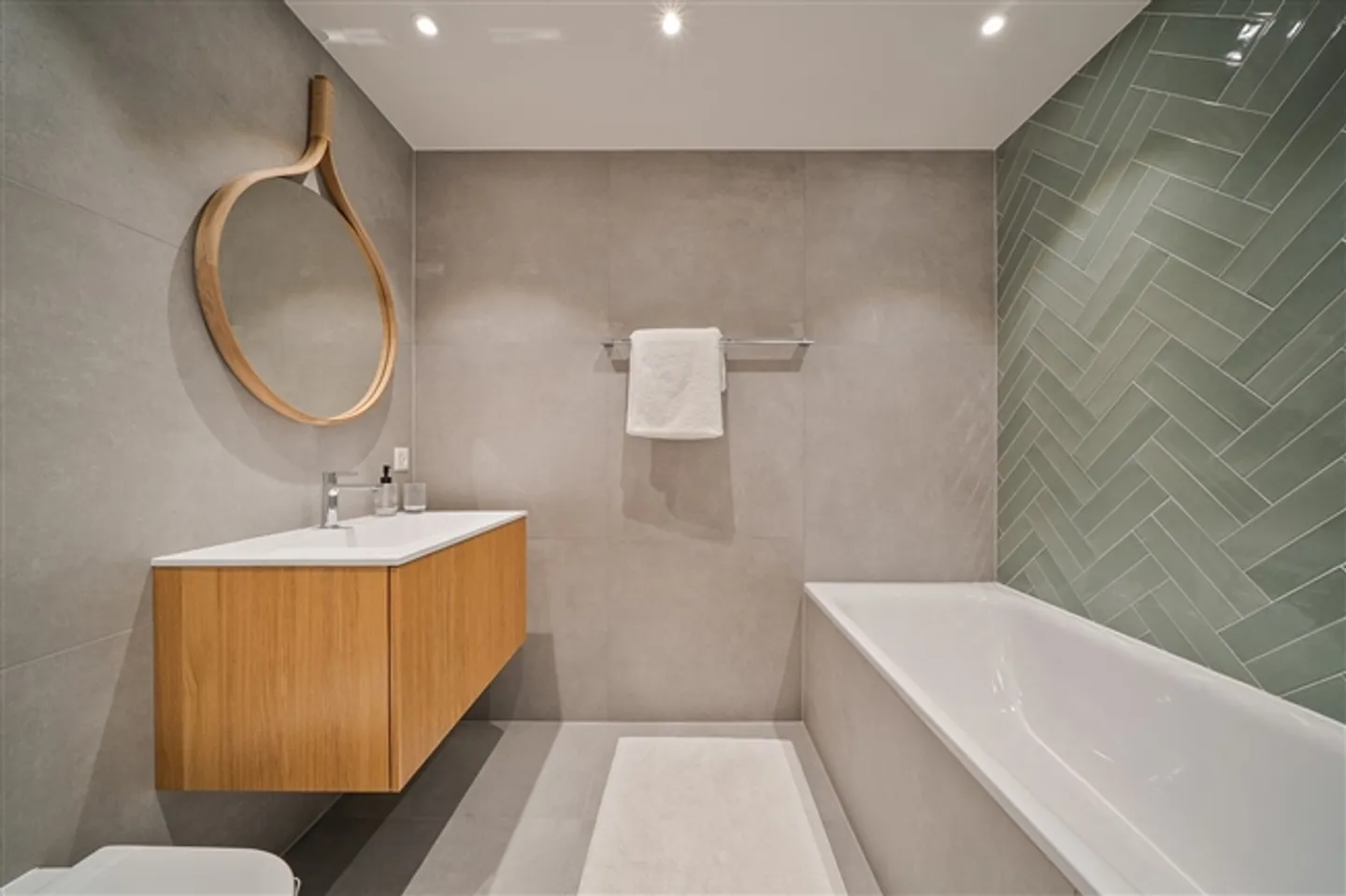 Appartement lumineux et rénové de 4 pièces dans la résidence Les Cèdres de Cologny - Photo 6 sur 10