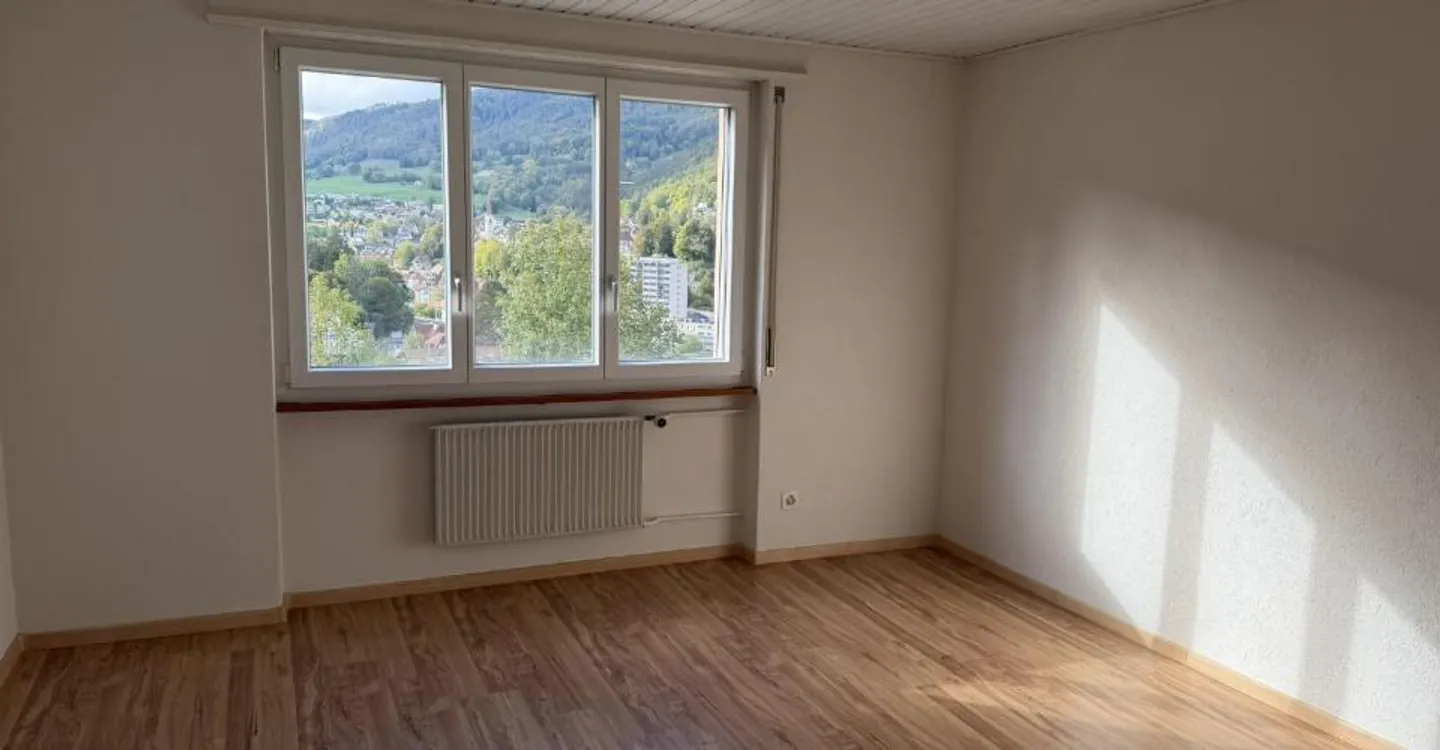 Moutier - appartement de 4.5 pièces à louer - Photo 5 sur 11