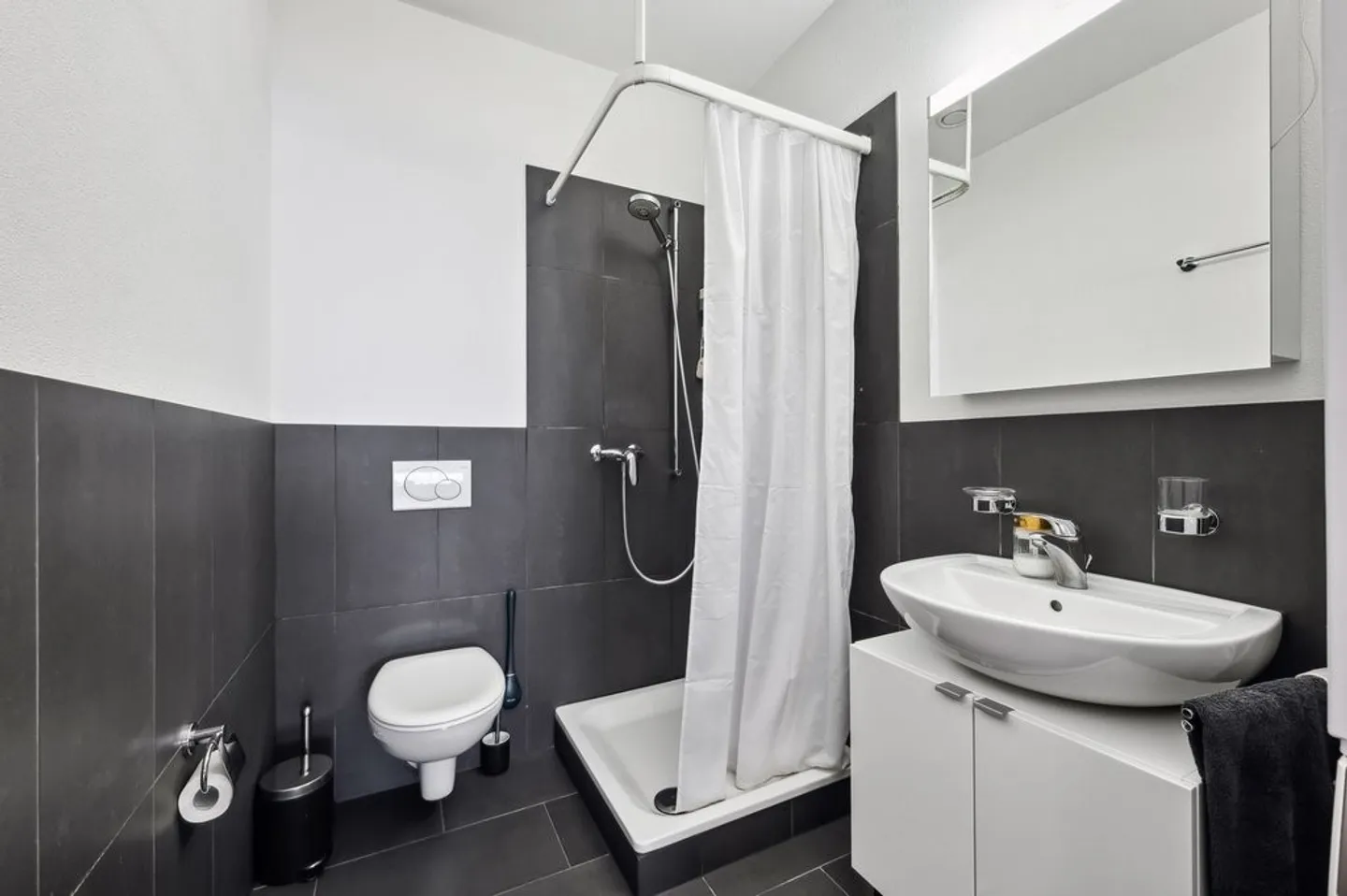 Modern 3.5-Room Apartment in Aarau - Photo 7 of 8