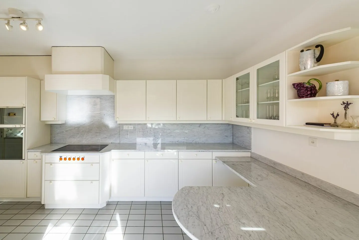 Vista mozzafiato, Paradiso - Foto 6 di 11