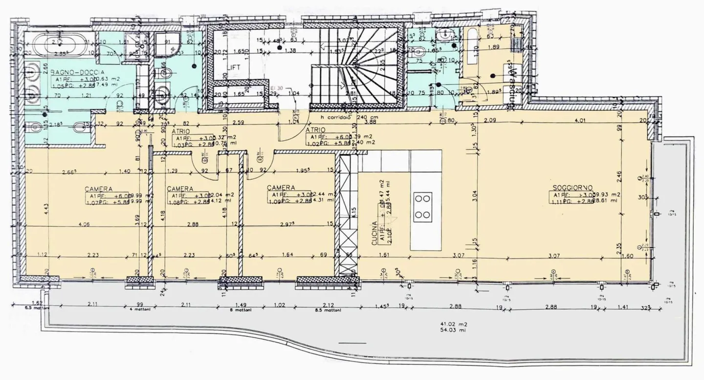 Luxury Apartment with Mountain Views - Photo 13 of 13