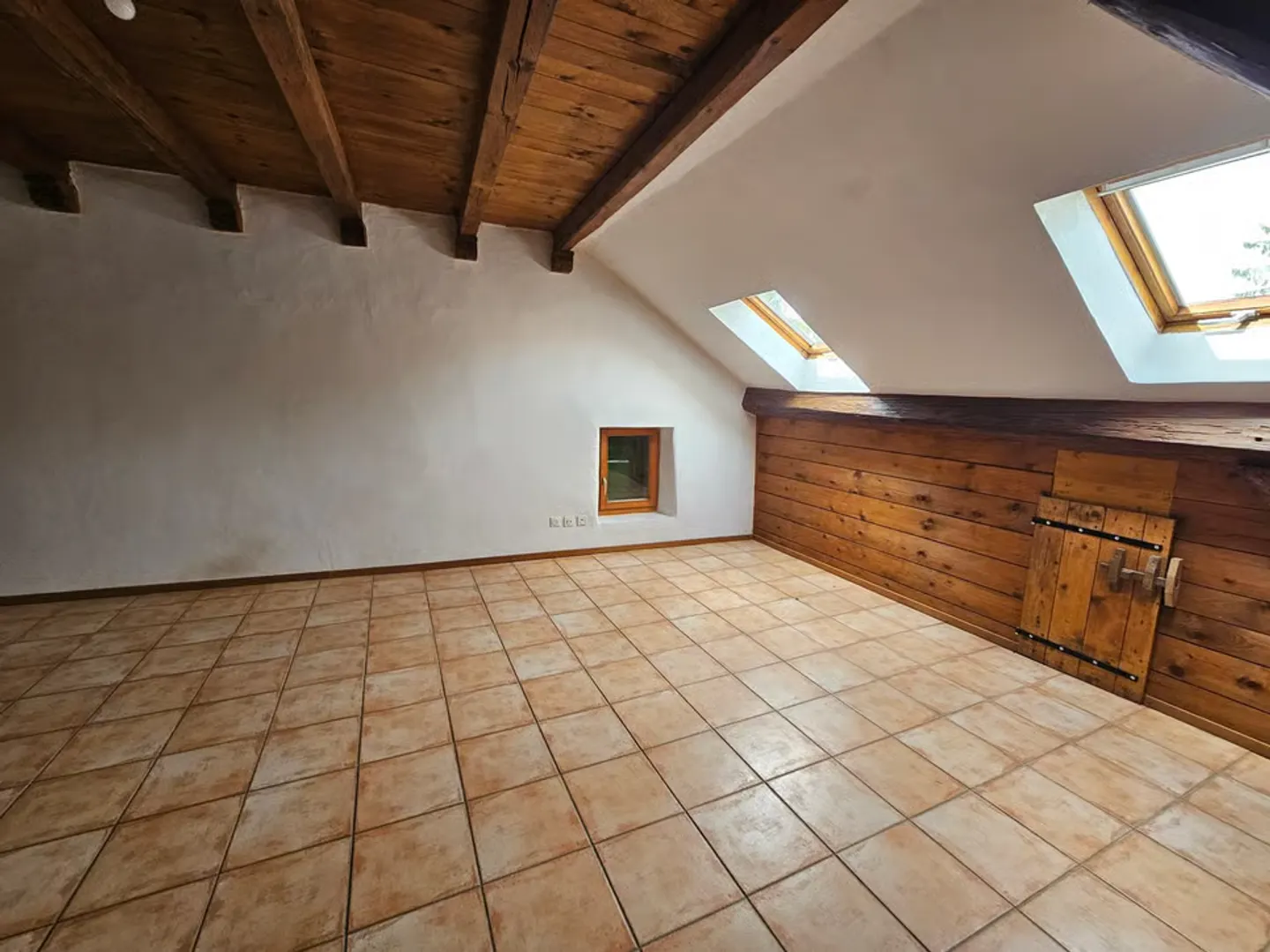 Dorfhaus zu renovieren. Ländlich mit Potenzial - Foto 4 von 8