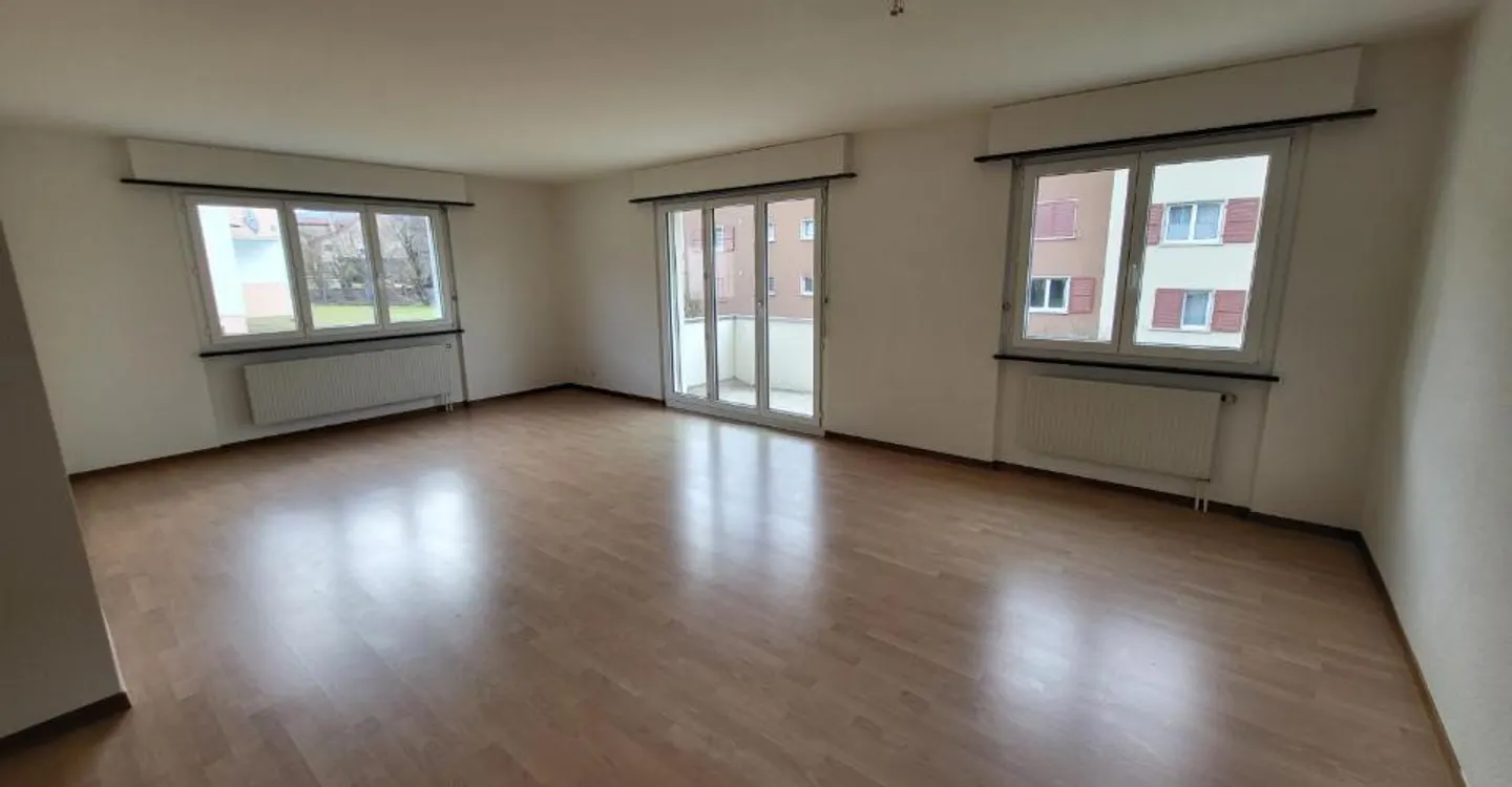 Charmant appartement 4.5 pièces - Photo 3 sur 7