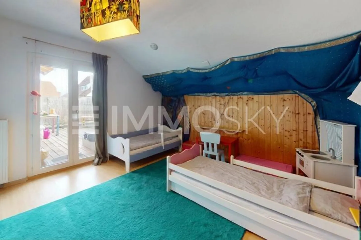 Penthouse Living with Private Garden Paradise - Photo 5 of 5