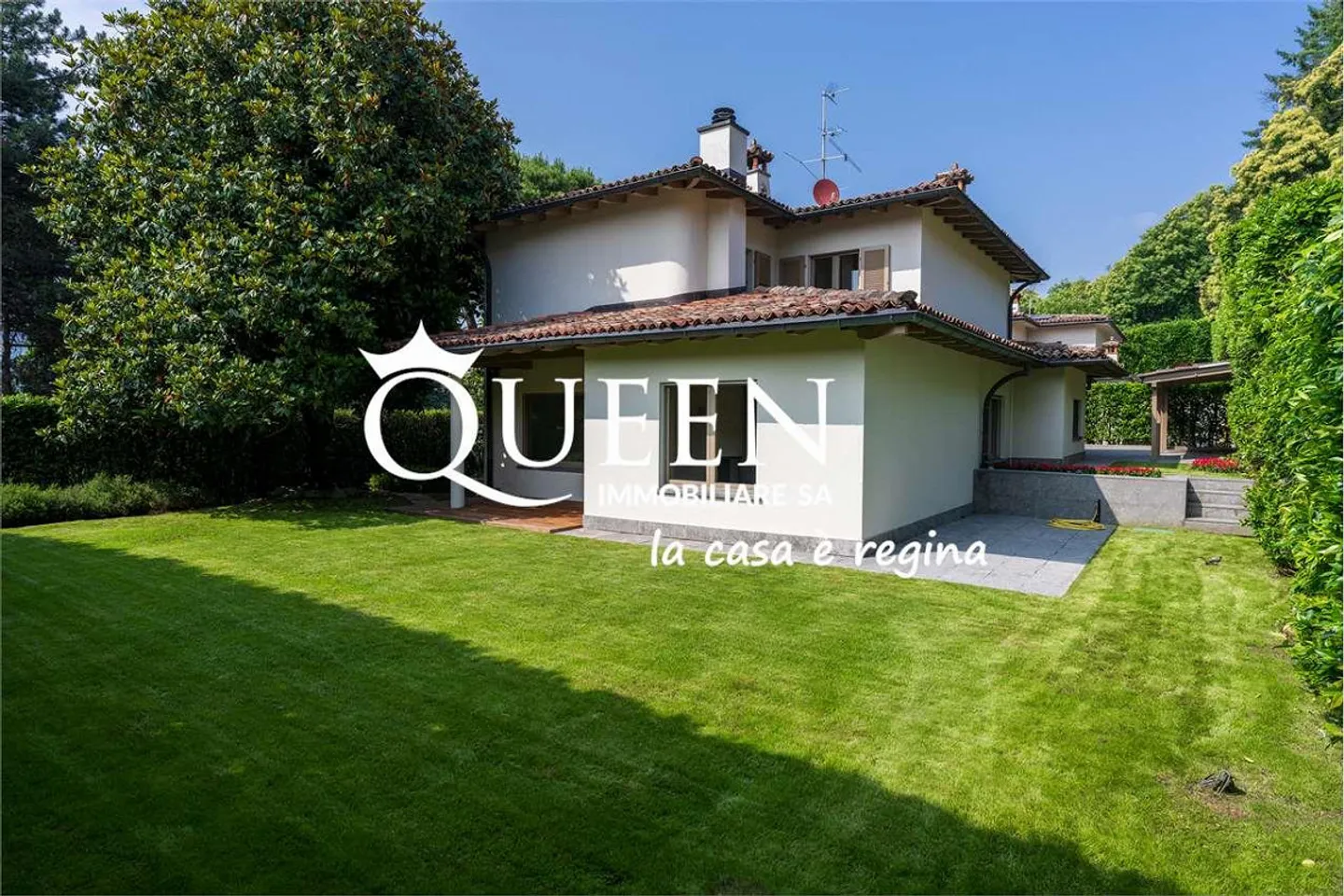 Montagnola: Casa con 5,5 stanze e giardino - Foto 1 di 13