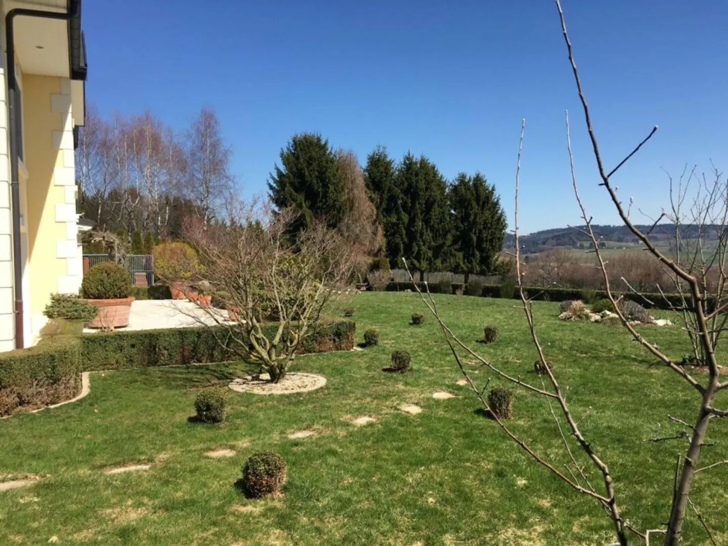 Maison familiale spacieuse avec jardin - Photo 13 sur 19