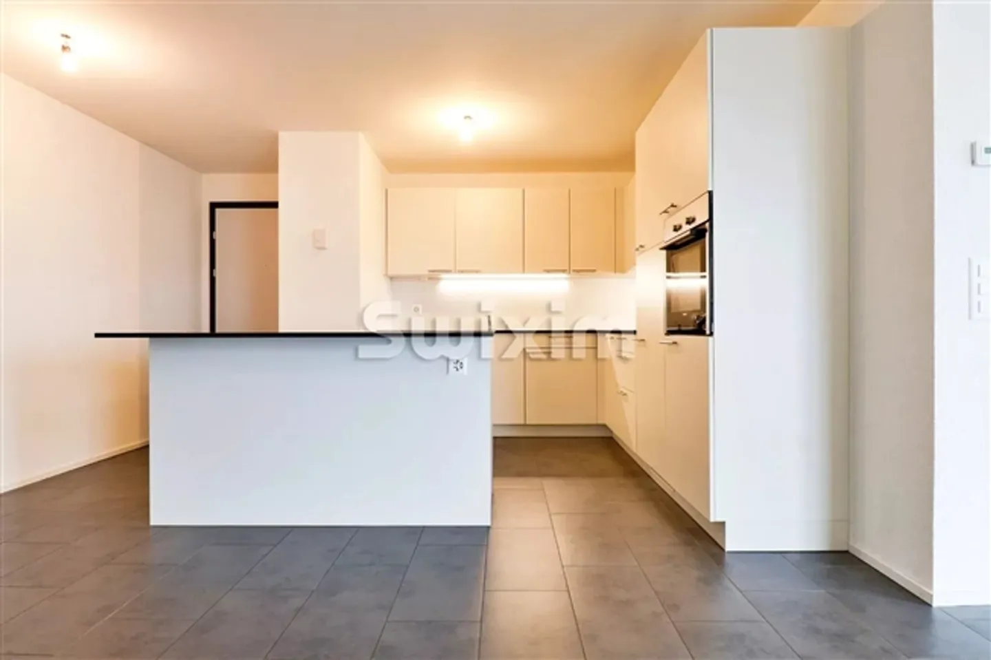 Penthouse exceptionnel avec vue dégagée sur les montagnes ! - Photo 2 sur 6