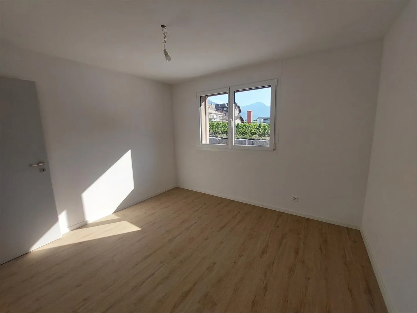 Appartement 4.5 pièces - Photo 5 sur 8