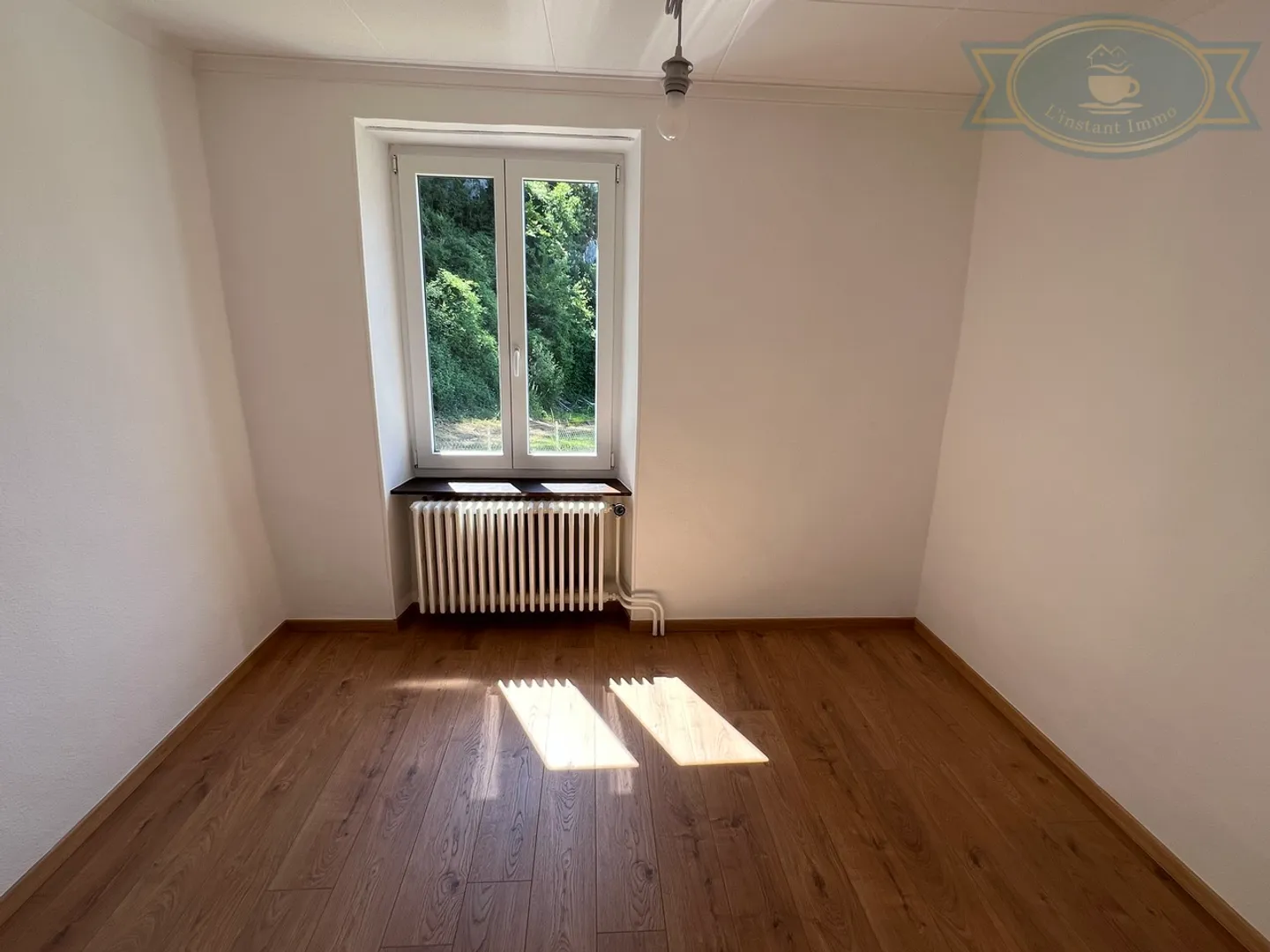 Charming renovated village house on the edge of the forest - Photo 6 of 11