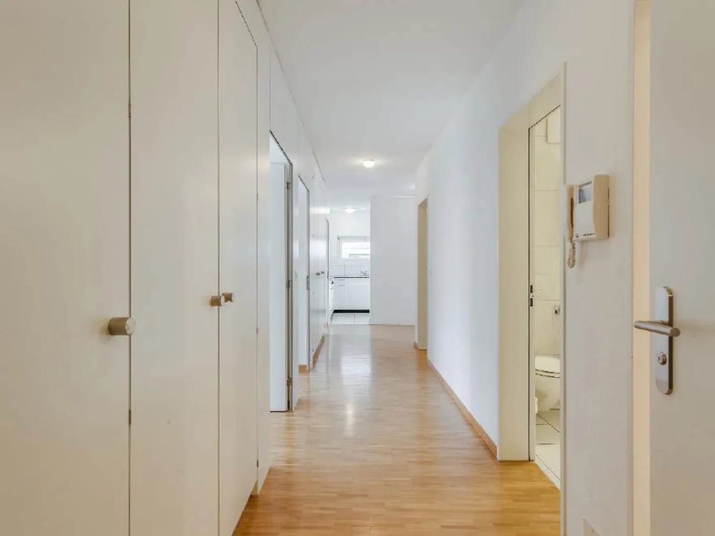 Grosszügige 5.5-Zimmerwohnung in Zug - Foto 4 von 11