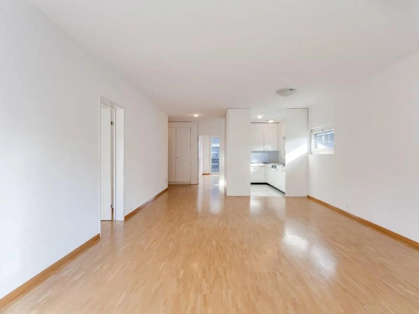 Grosszügige 5.5-Zimmerwohnung in Zug - Foto 5 von 11