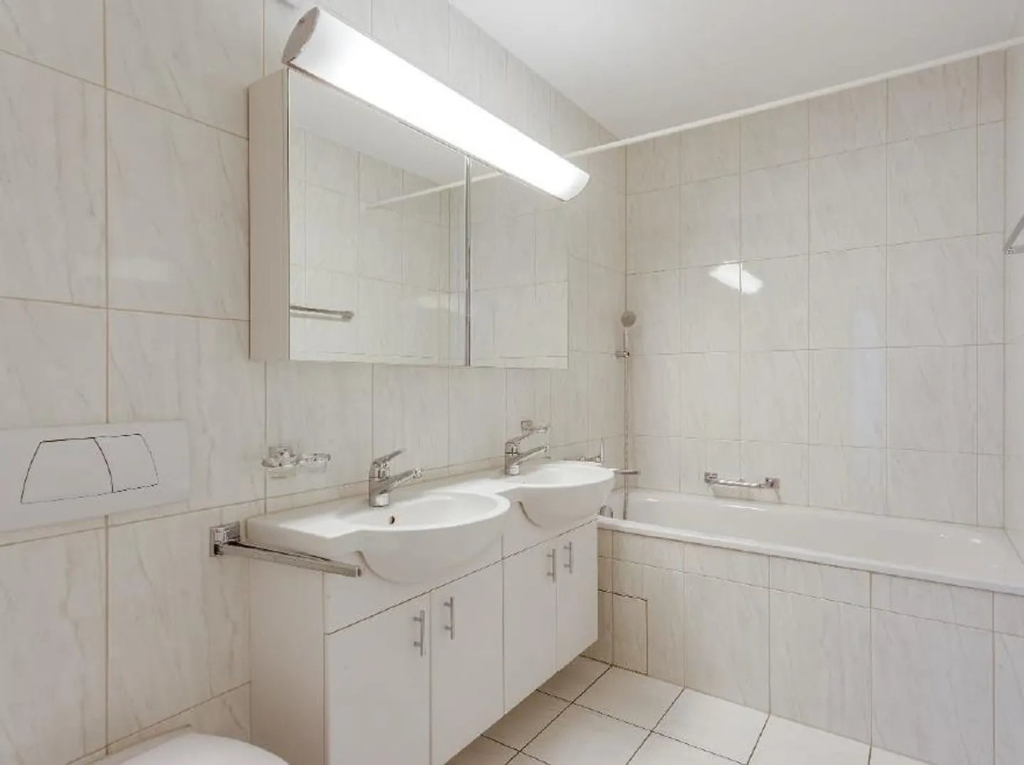 Grosszügige 5.5-Zimmerwohnung in Zug - Foto 9 von 11