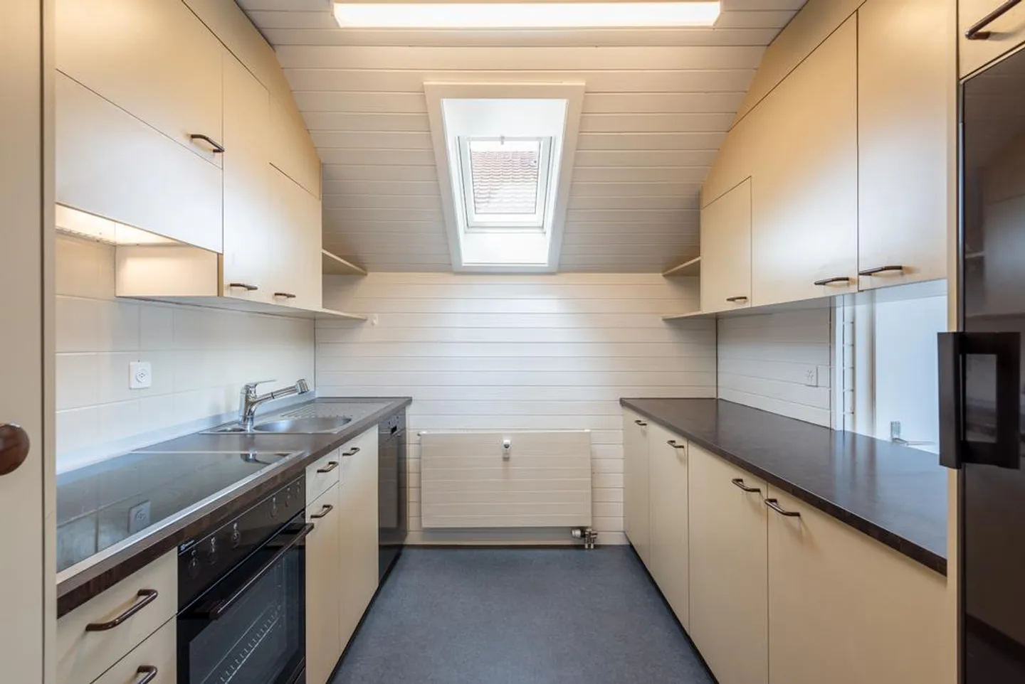Komfortable Wohnung mit Balkon - Foto 2 von 10