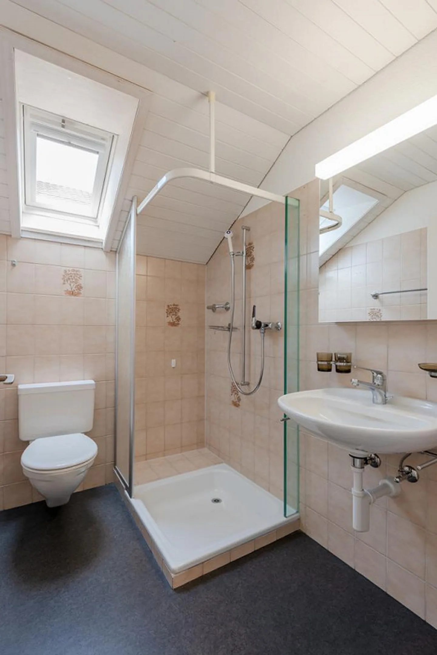Komfortable Wohnung mit Balkon - Foto 3 von 10