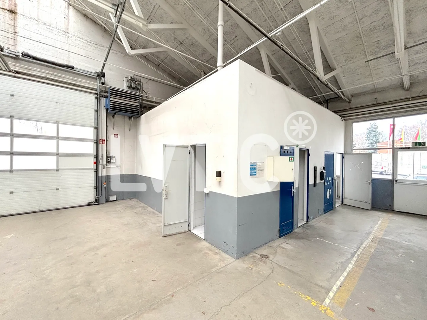 Geräumige Werkstatt zur Miete in Meyrin - Foto 5 von 7