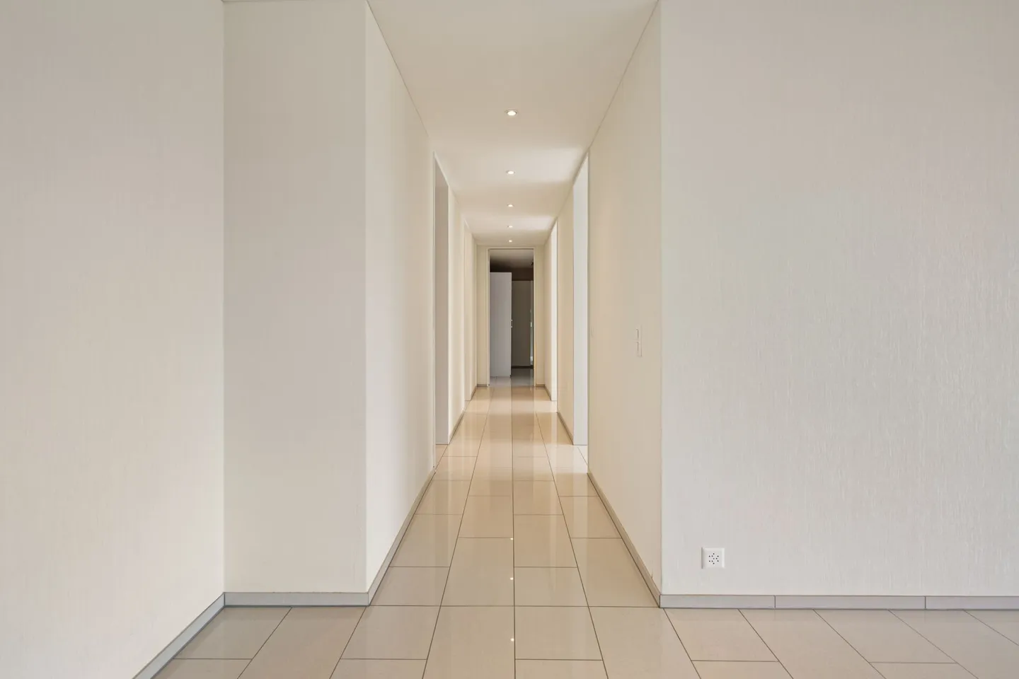Exclusive 4.5-room terrace apartment with beautiful view - Photo 11 of 32