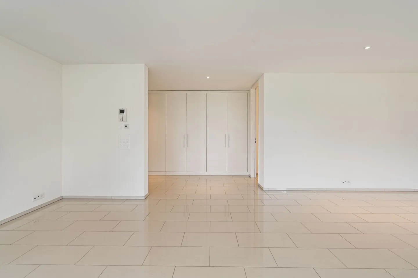 Exclusive 4.5-room terrace apartment with beautiful view - Photo 5 of 32