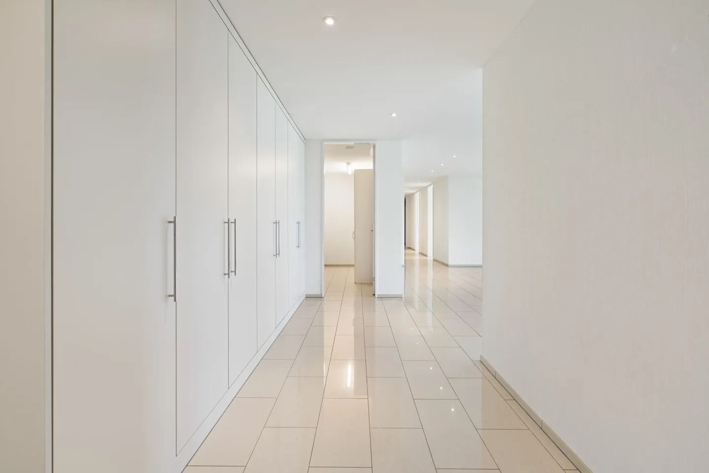 Exclusive 4.5-room terrace apartment with beautiful view - Photo 6 of 32