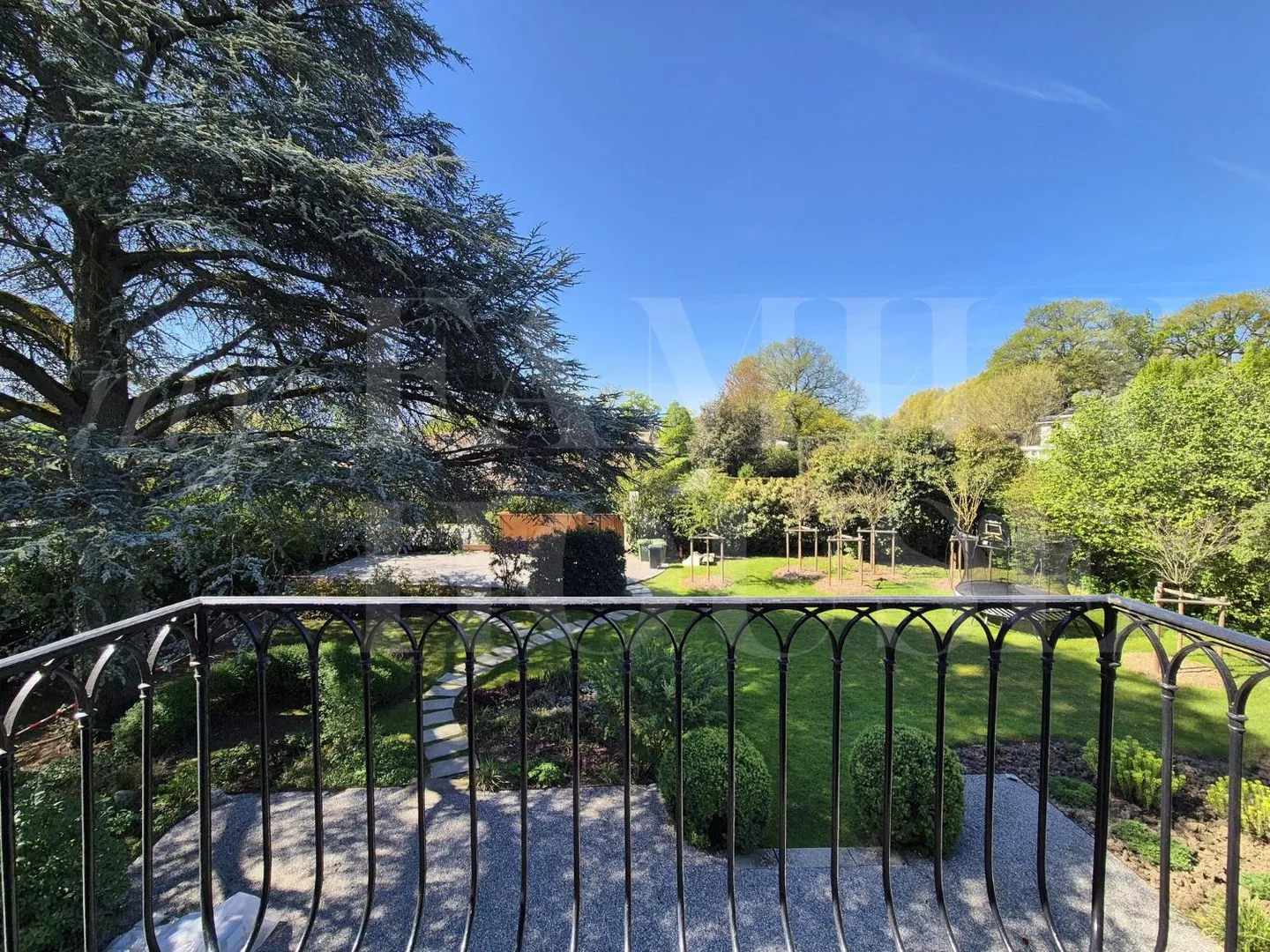 EXCLUSIVITY - Magnificent Single-Family Home in Vandoeuvres - Photo 12 of 13