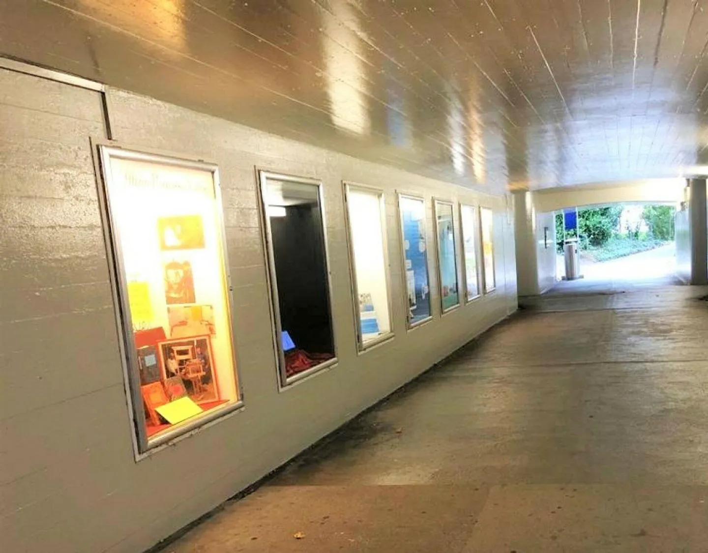 Vitrine am Bahnhof Bad Ragaz - Foto 1 von 1