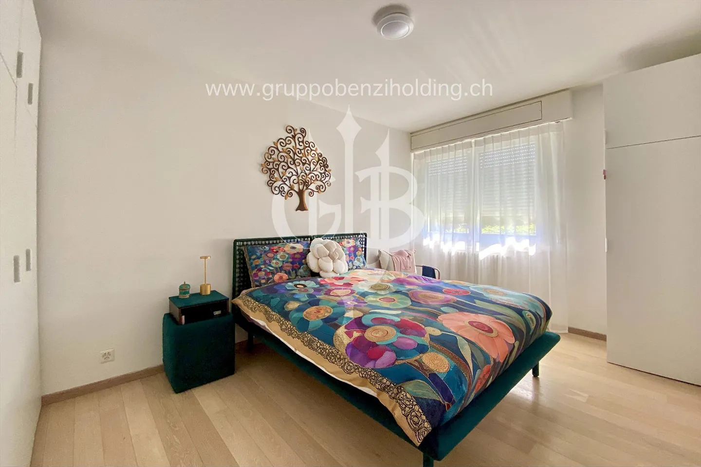DIRECT DAL PROPRIETARIO - Appartamento ristrutturato di 2,5 locali con giardino privato a Savosa - Foto 3 di 14