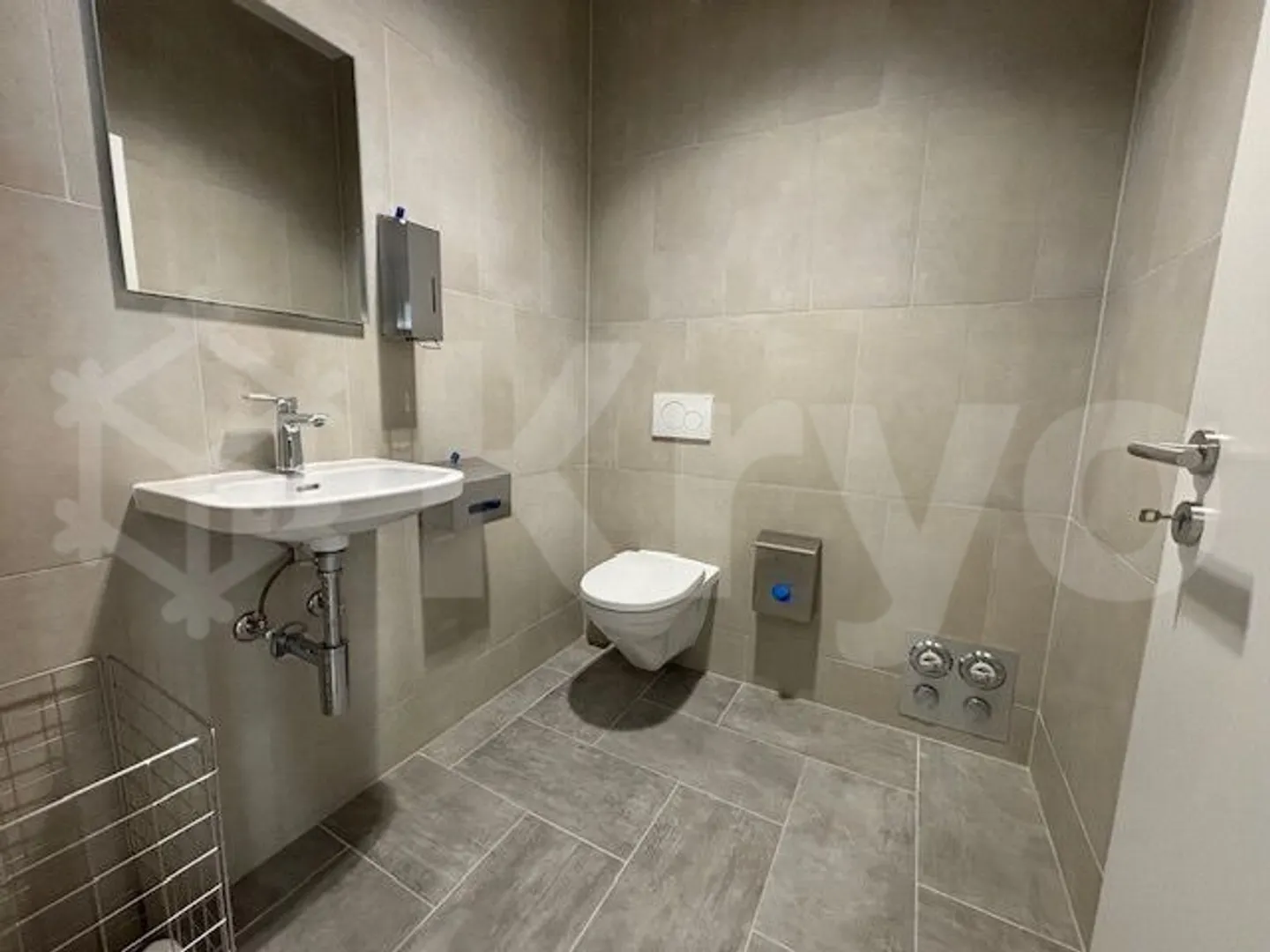 Delémont, commercial space of 118 m2 for rent - city center - Photo 5 of 8