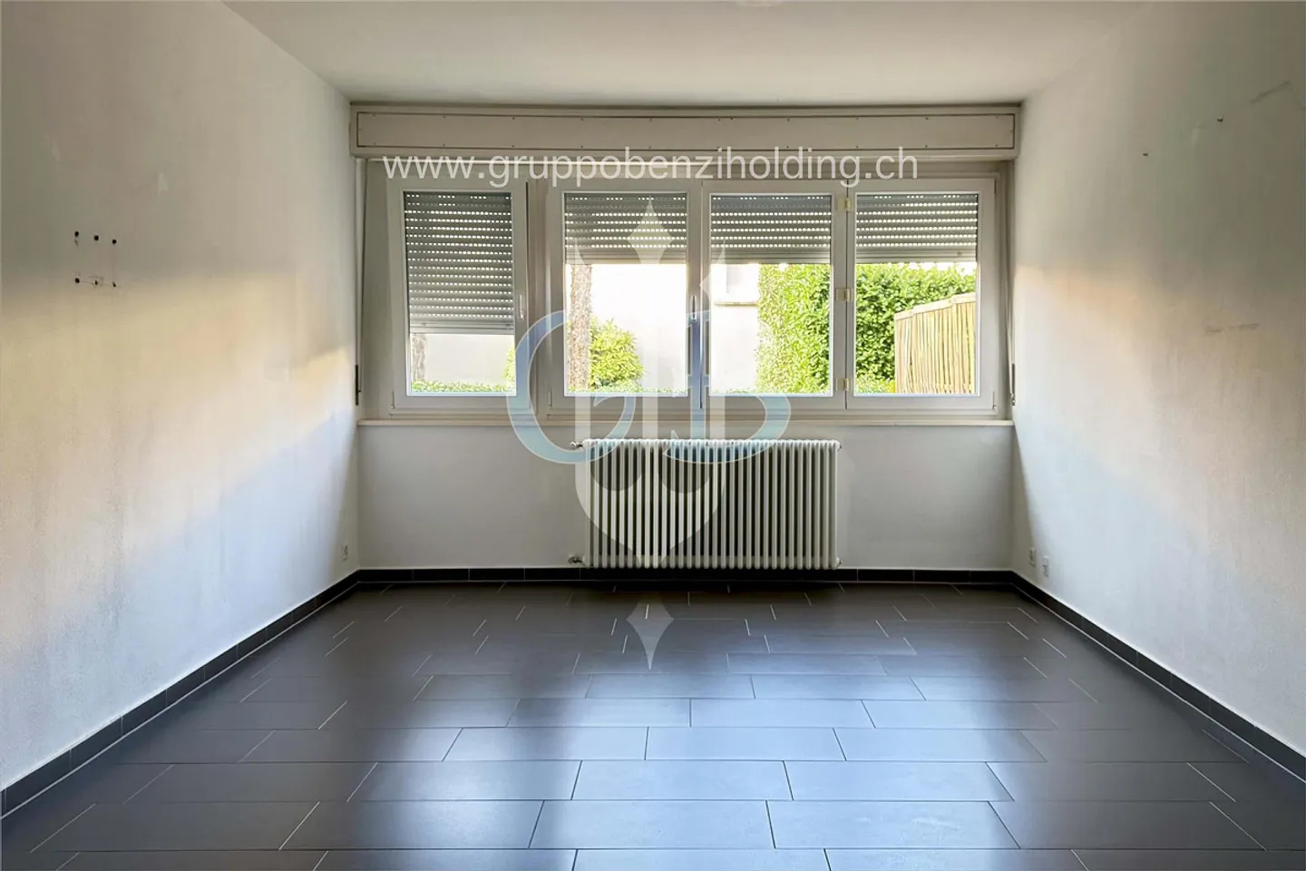 DIRECT DAL PROPRIETARIO - Appartamento ristrutturato di 2,5 locali con giardino privato a Savosa - Foto 8 di 14