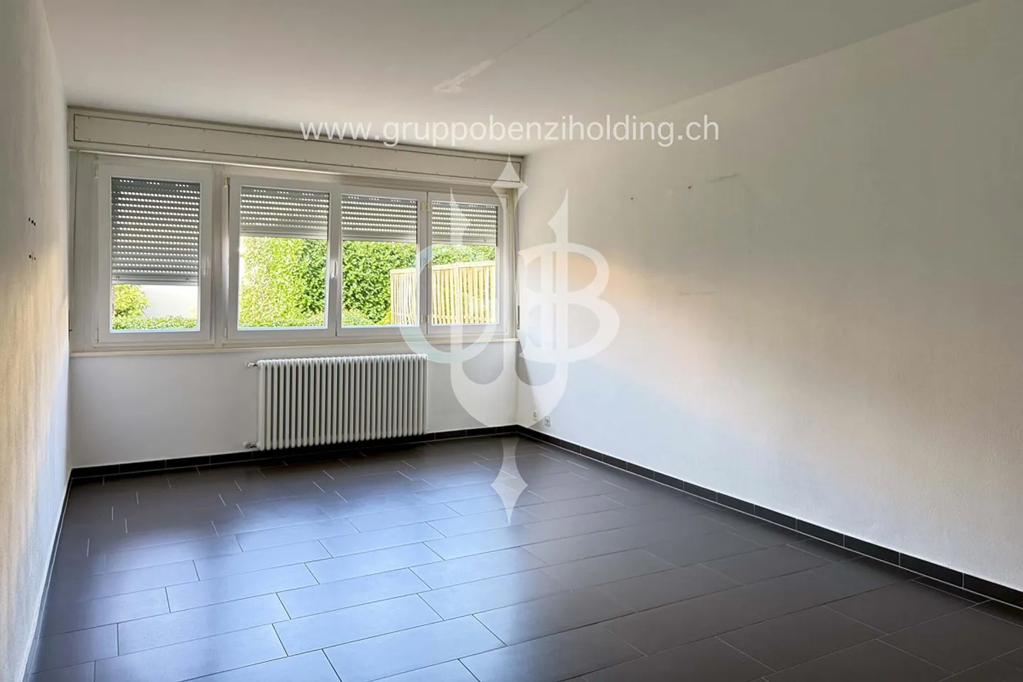 DIRECT DAL PROPRIETARIO - Appartamento ristrutturato di 2,5 locali con giardino privato a Savosa - Foto 10 di 14