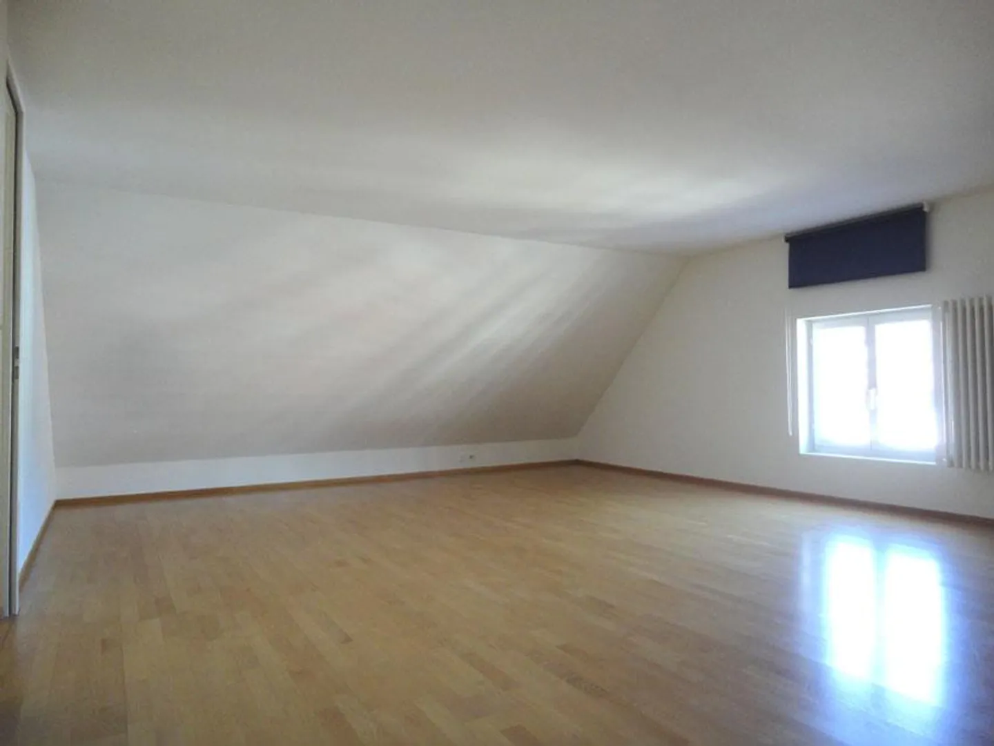 Charmante Dach-Maisonette in Küssnacht - Foto 13 von 20