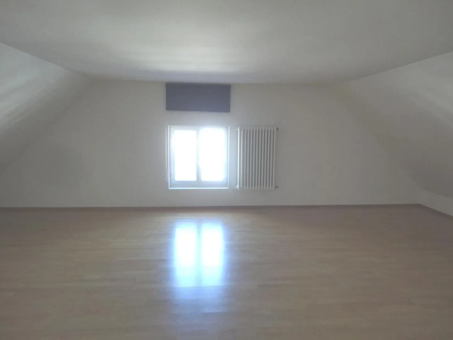 Charmante Dach-Maisonette in Küssnacht - Foto 14 von 20
