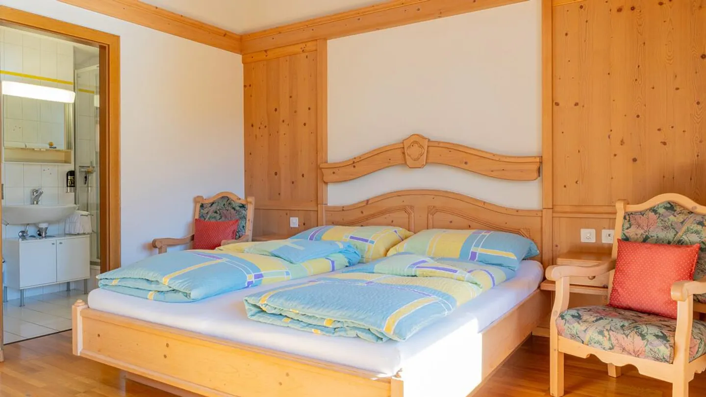 Immeuble multifamilial avec 11 appartements dans le meilleur emplacement à Leukerbad - Photo 38 sur 60