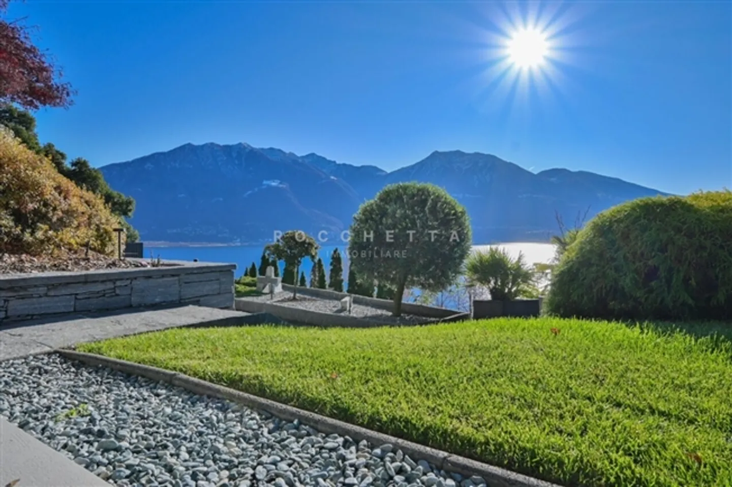 Oasis Méditerranéenne Exclusive avec Vue Envoûtante sur le Lac - Photo 15 sur 15