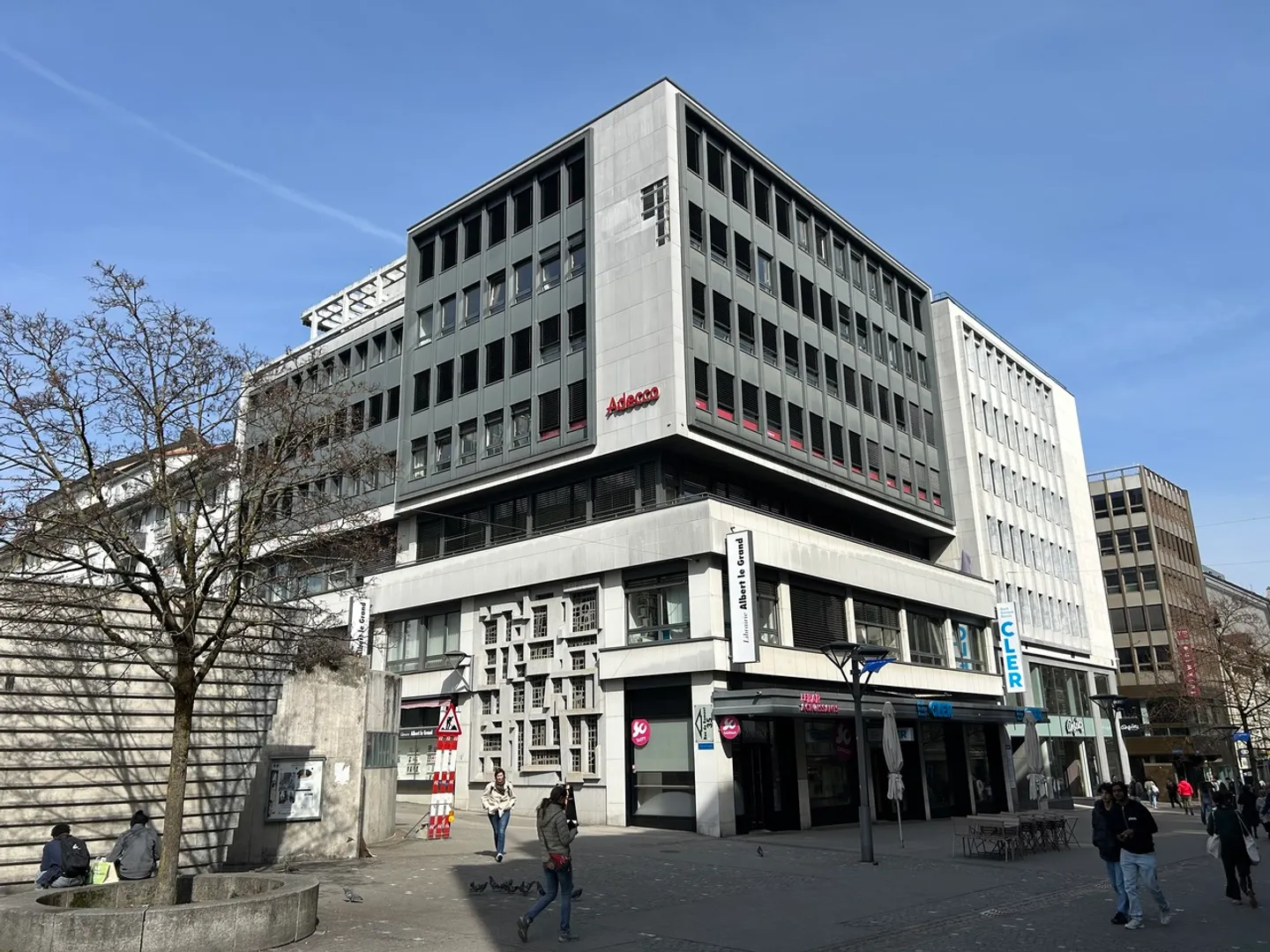 Fribourg - Centre ville
A louer magnifique bureaux
Rue commerciale - Foto 3 von 12