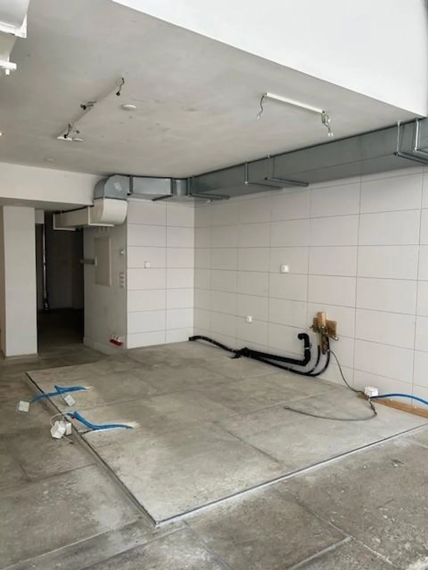 Proprietà commerciale a Bienne - Foto 5 di 8