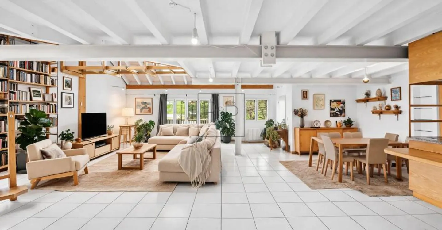 Wunderschöne 4,5-Zimmer-Duplexwohnung mit einzigartigem Charme - Foto 1 von 8