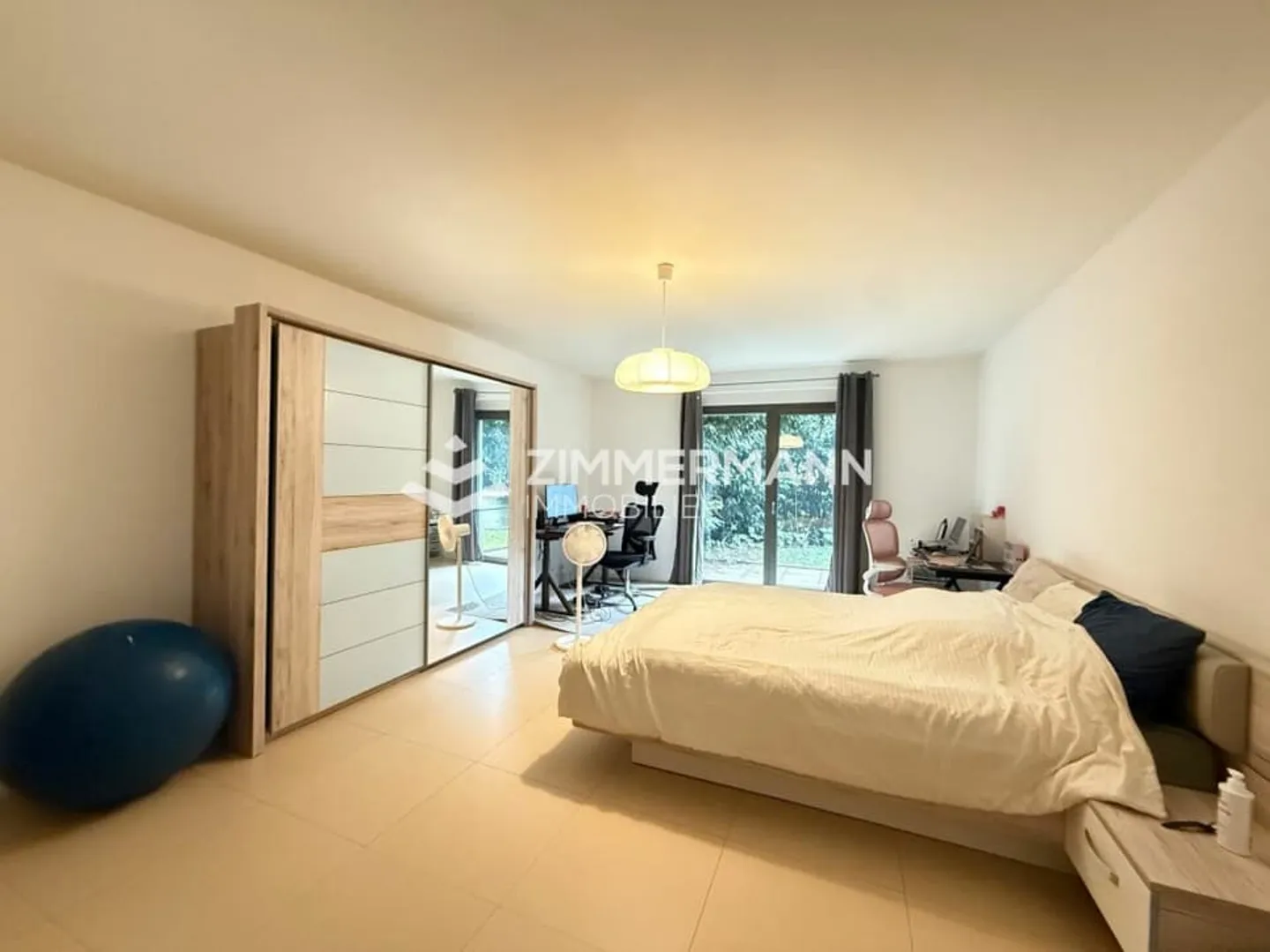 High-end apartment with garden and independent studio available for sale - Photo 8 of 12