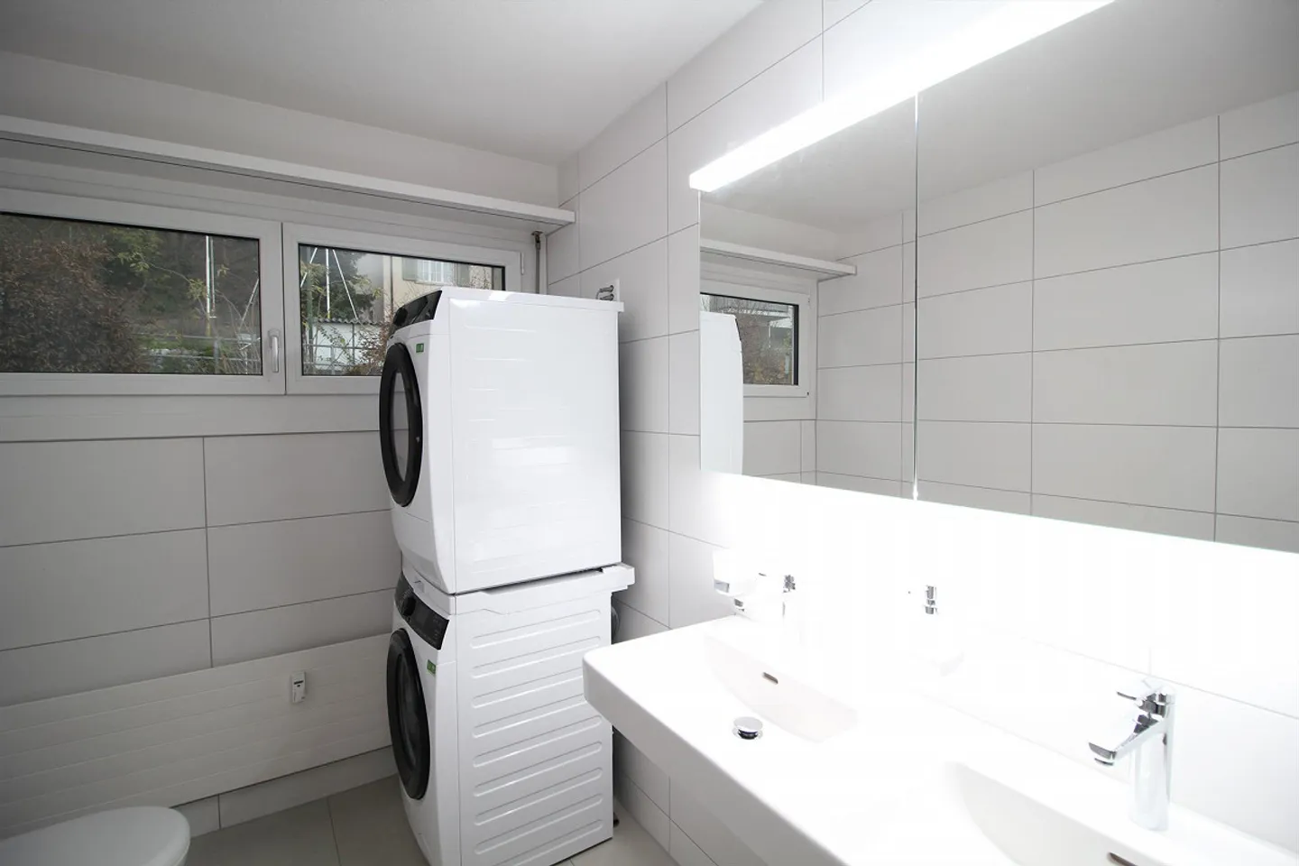 Appartamento 5.5 stanze completamente ristrutturato, grande e luminoso con vista - Foto 11 di 20