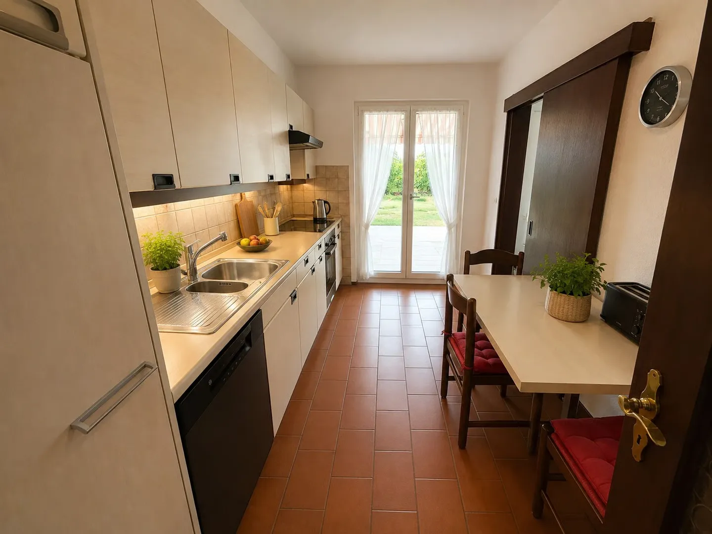 Cadro – Maison individuelle de 5.5 pièces dans un endroit calme et privé - Photo 4 sur 14