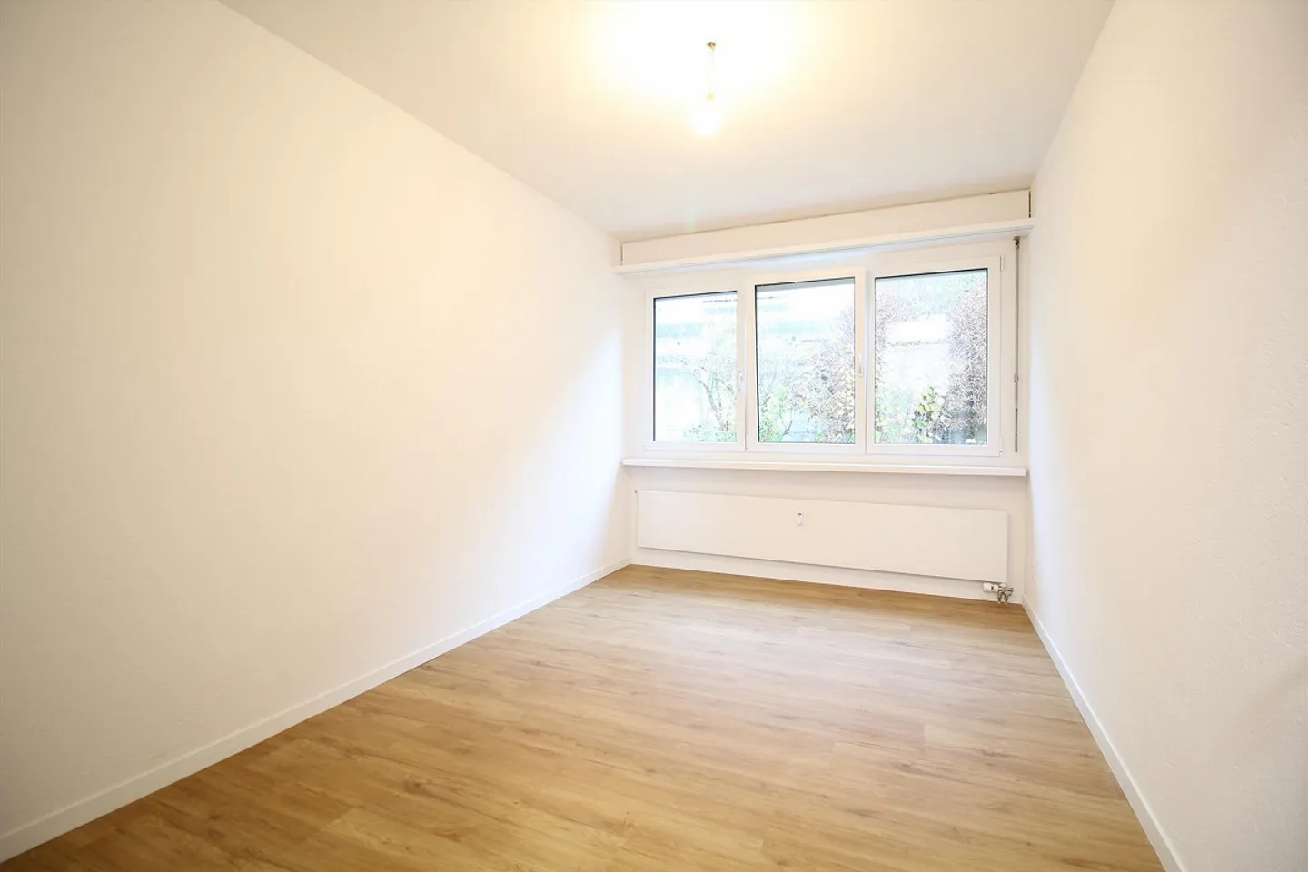 Appartamento 5.5 stanze completamente ristrutturato, grande e luminoso con vista - Foto 16 di 20