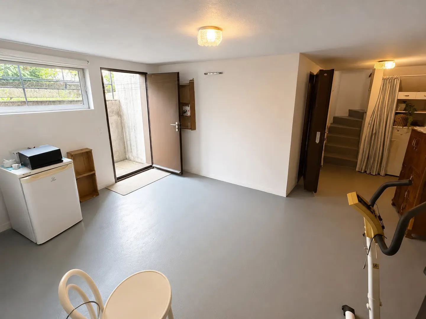 Cadro – Maison individuelle de 5.5 pièces dans un endroit calme et privé - Photo 13 sur 14