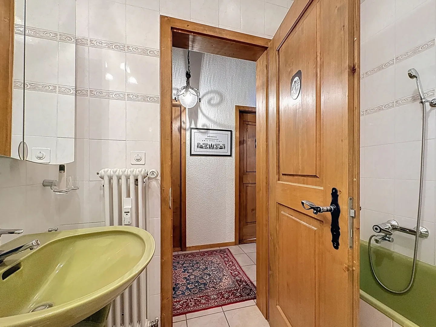 Very nice bright apartment halfway up the village - Photo 5 of 7