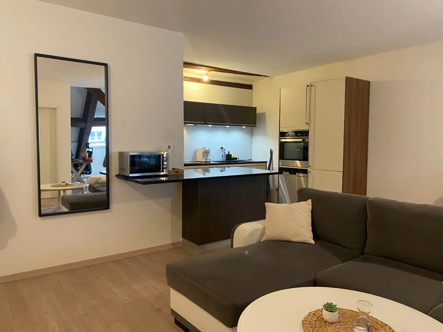 Incantevole Casa a Schiera nel Centro Storico - Foto 2 di 10